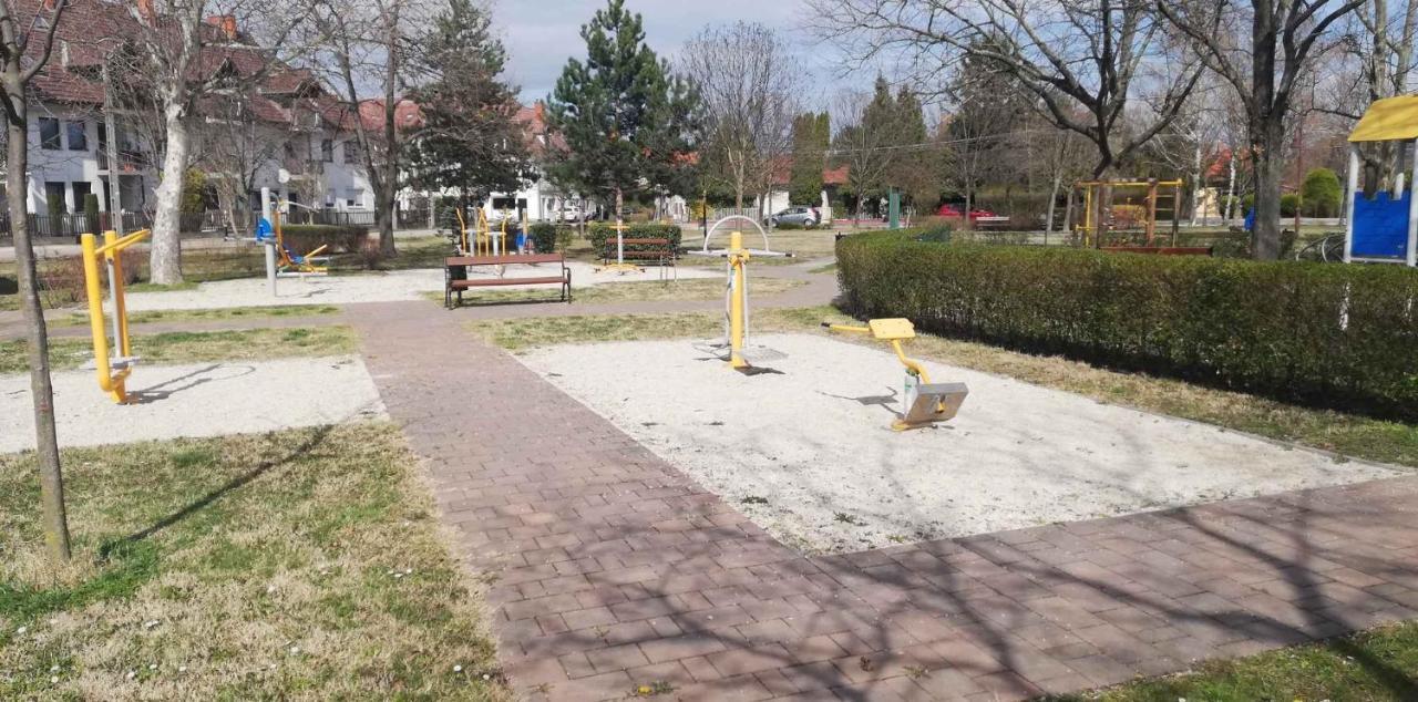 Holiday Home In Siofok - Balaton 42696 Ngoại thất bức ảnh